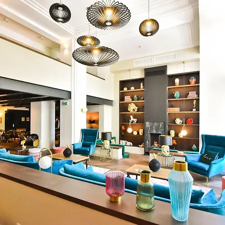 La Port D'antibes & Hotel 4*